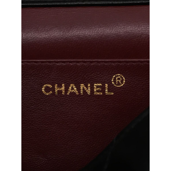 Chanel Push Lock Chain Shoulder Bag - Picture 3 of 6